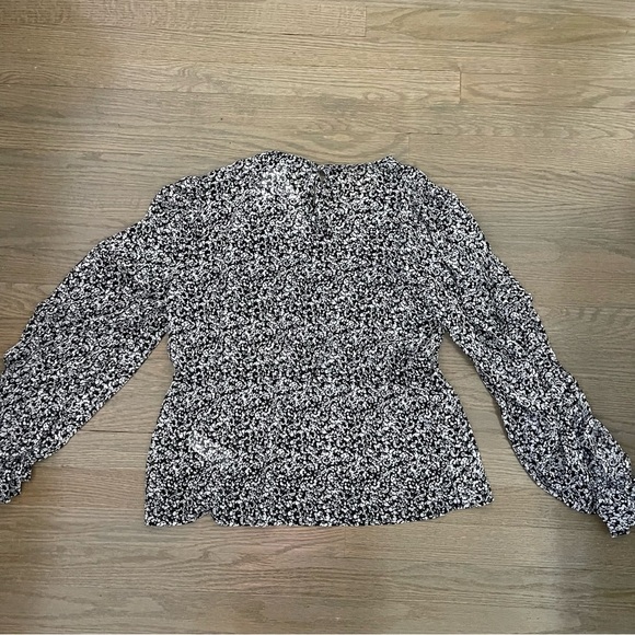 NWT ASOS Topshop Women's Long Sleeve Top Black Floral Ruffle Blouse Size 8 - Picture 9 of 13